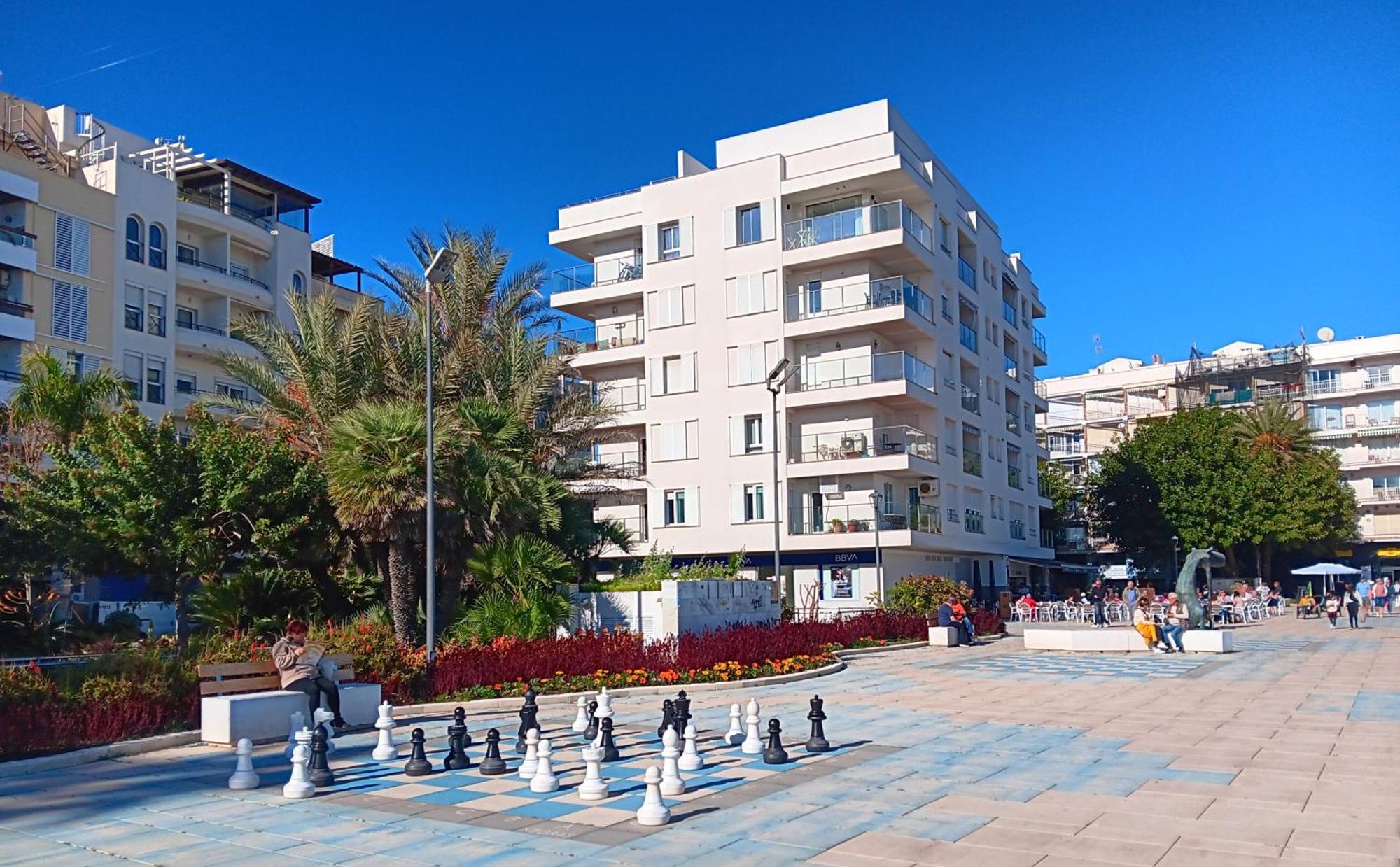 Alojamiento Iberia Playa エステポナ エクステリア 写真
